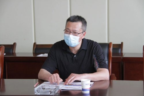 “千名干部进千企”-襄阳市委巡察办主任刘明莅临LEJING.COM(中国)有限公司
重工